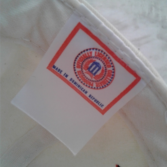 Vintage UNLV Runnin’ Rebels Top Of The World TOW Wave 7 1/8 Hat Cap university - Picture 7 of 7